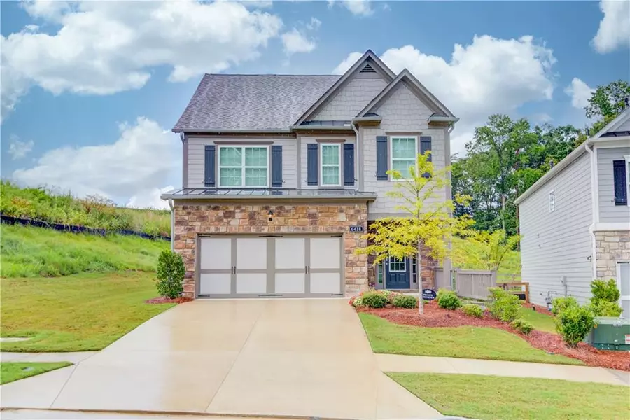 6418 Crosscreek LN, Flowery Branch, GA 30542