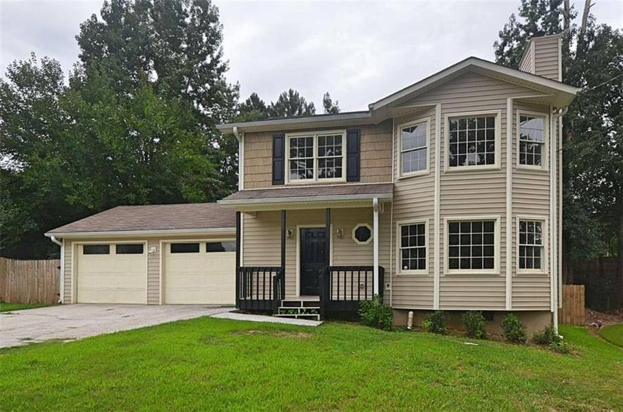 3610 Drum Roll LN, Snellville, GA 30039