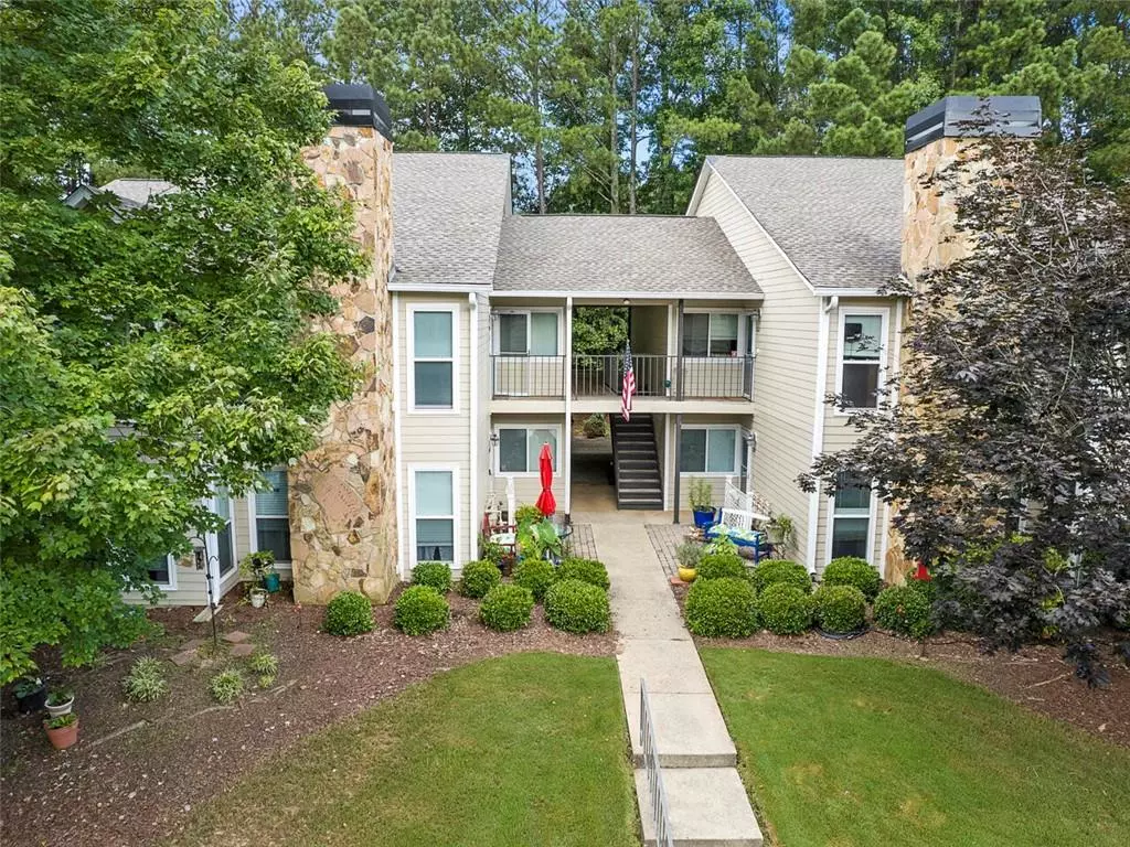 Roswell, GA 30075,3003 Lake Pointe CIR