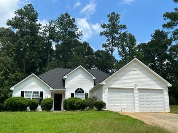 249 Cobblestone LN, Mcdonough, GA 30252