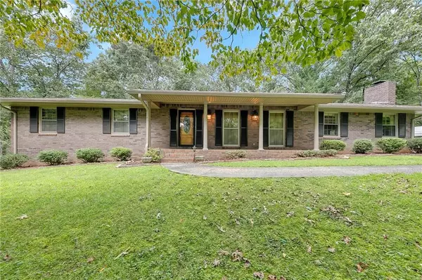 6643 Knox Bridge HWY, Canton, GA 30114