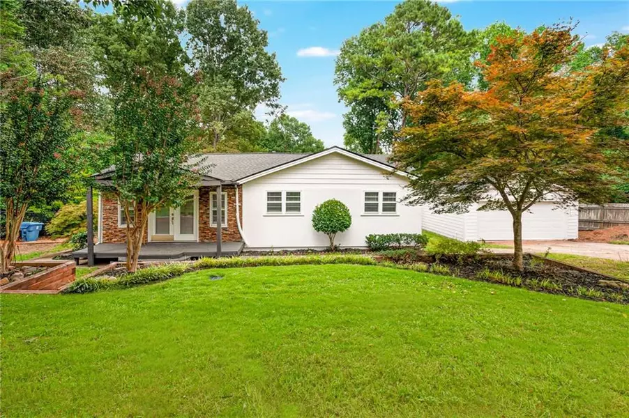 170 Brandywine CIR, Alpharetta, GA 30004