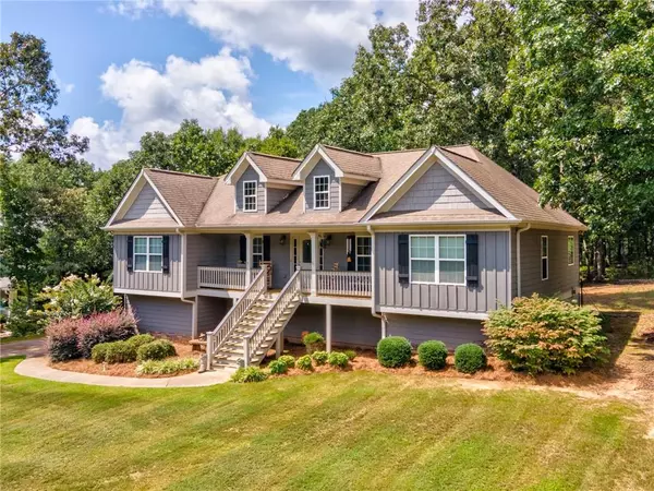 Canton, GA 30114,927 Whistler LN