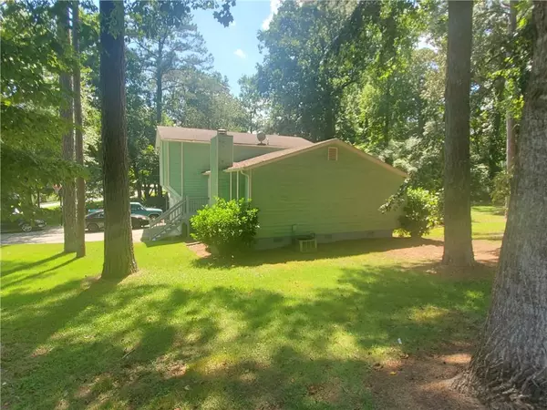 Stone Mountain, GA 30087,5095 Carole PL