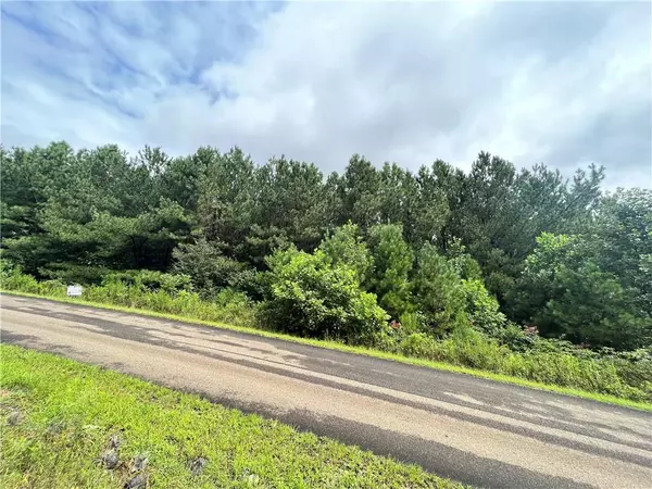 Ellijay, GA 30536,0 Fox paw Leaf LN