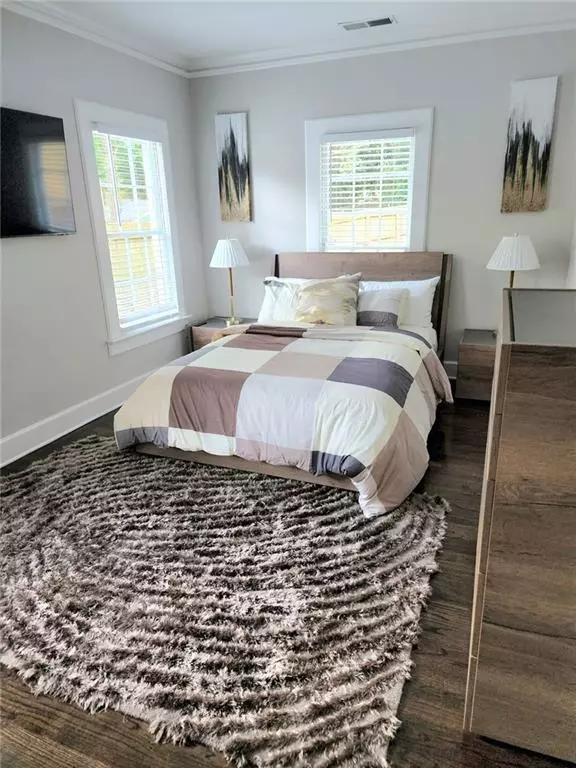 2862 ELLIOTT CIR NE, Atlanta, GA 30305