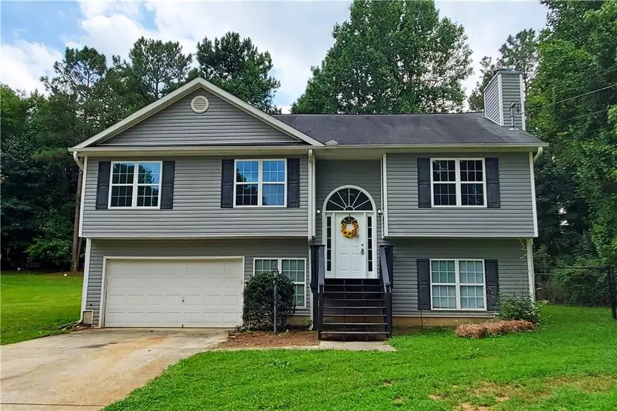 526 EAGLES NEST CIR, Carrollton, GA 30116