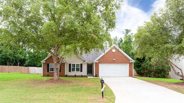 1366 Tullifenney CT, Grayson, GA 30017