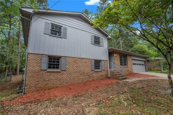 615 University CIR, Athens, GA 30605