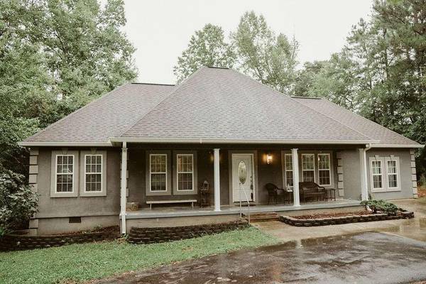 825 S Little New York TRL S, Whitesburg, GA 30185