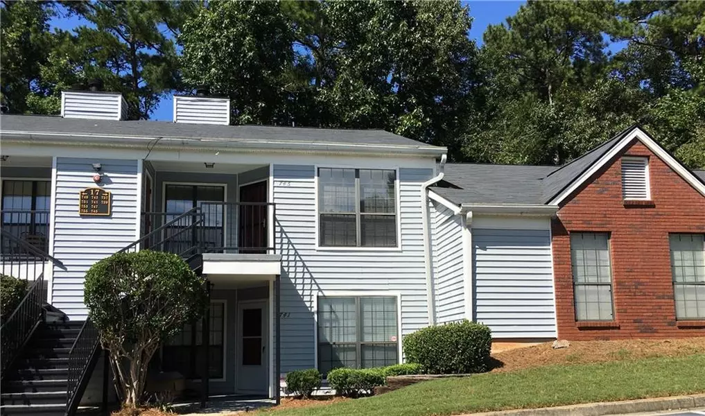 745 WINDCHASE LN, Stone Mountain, GA 30083