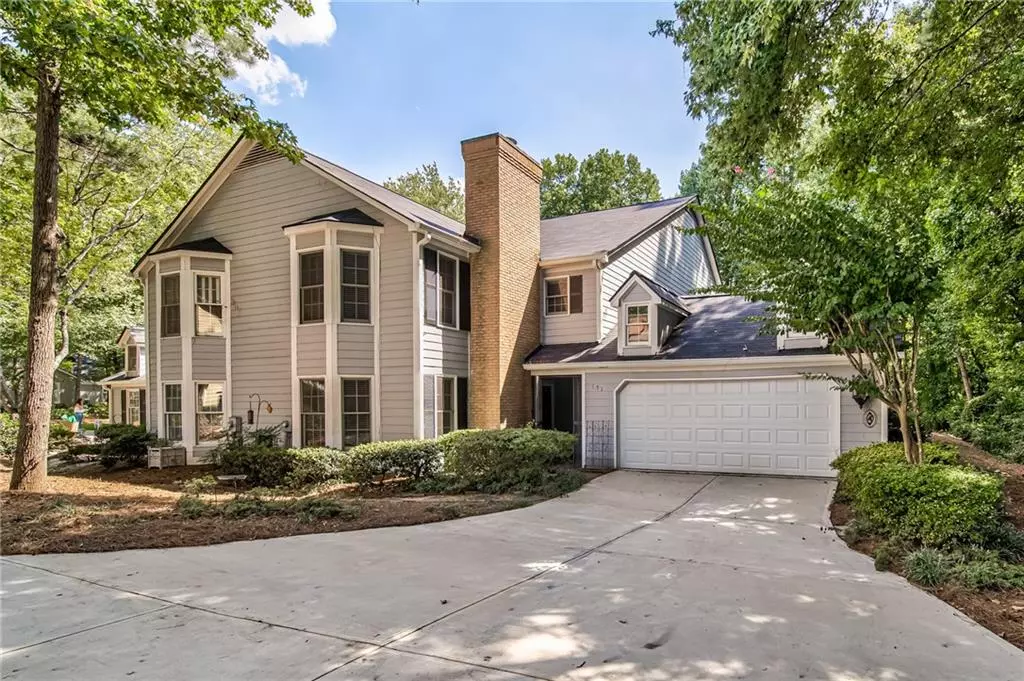 Roswell, GA 30075,151 Great Oaks LN #151