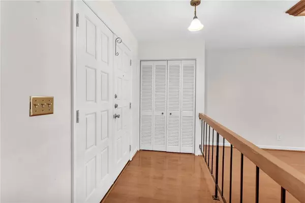 Marietta, GA 30067,3008 Balearic DR SE