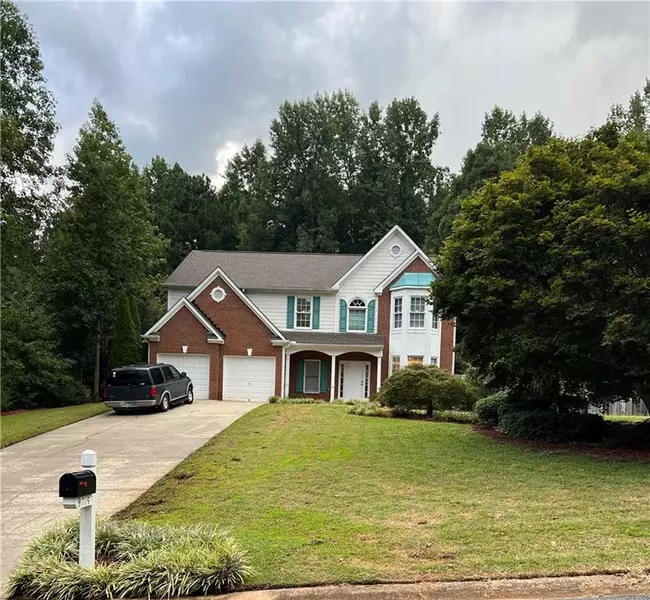 9715 Settlers LN, Gainesville, GA 30506