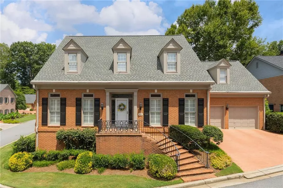 10 Downshire CIR, Decatur, GA 30033