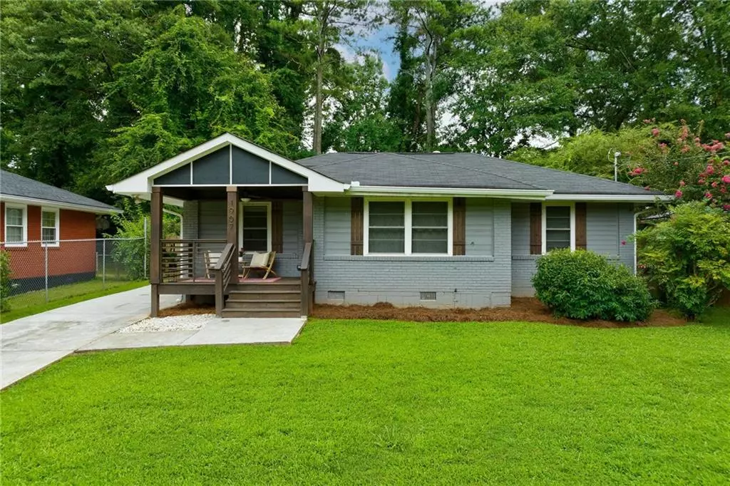 Decatur, GA 30032,1907 Donna PL