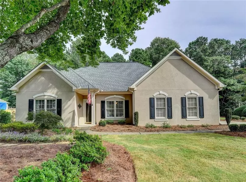 1425 Ivey TRCE, Cumming, GA 30041