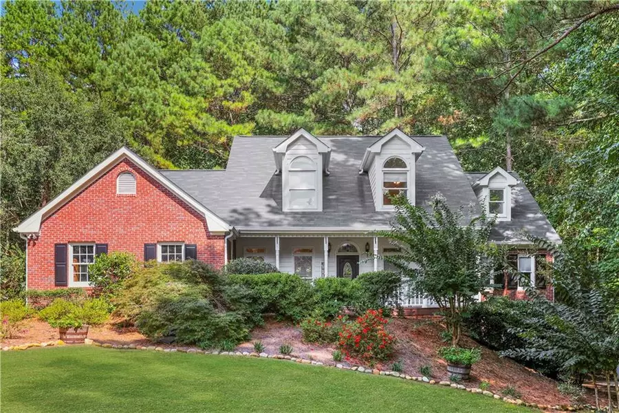 3672 Galdway DR, Snellville, GA 30039