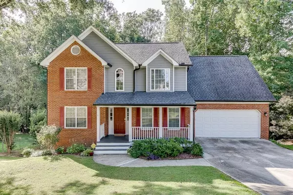 3830 Willowmeade DR, Snellville, GA 30039