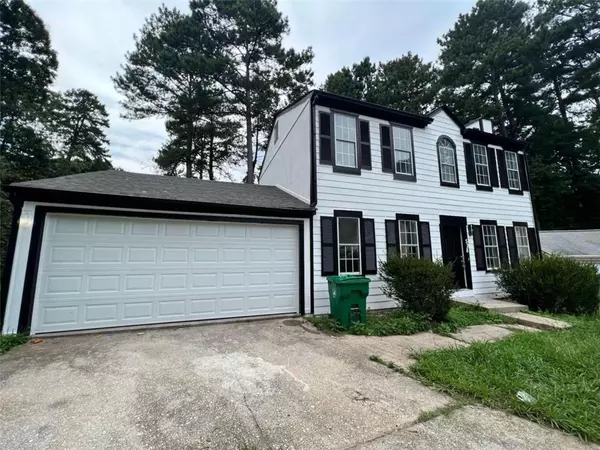 528 Crestridge Court, Stone Mountain, GA 30083