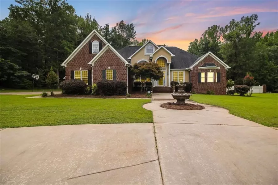 256 Pebblebrook LN, Macon, GA 31220