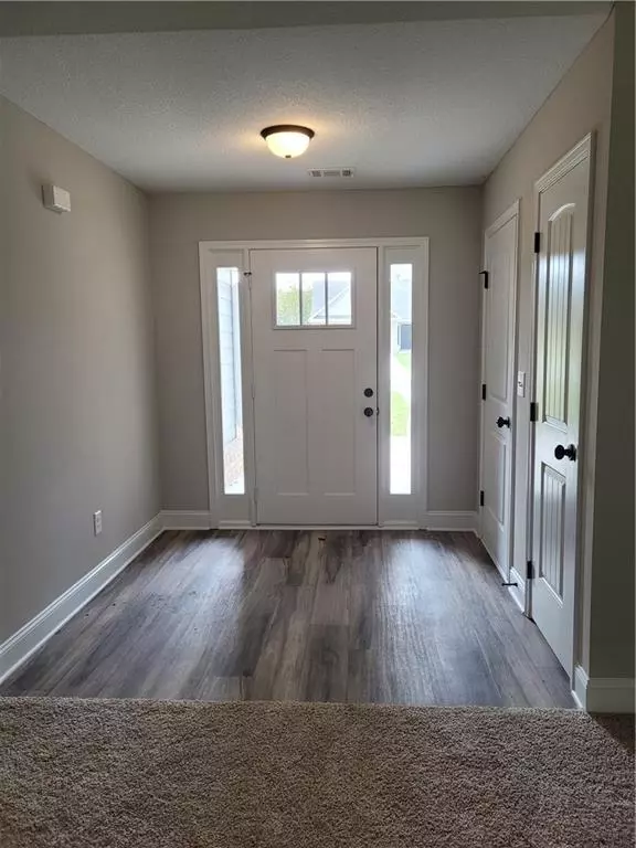 Arnoldsville, GA 30619,75 Shadow Lake DR