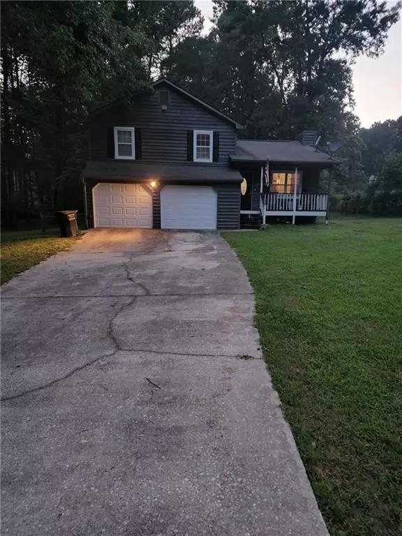 Loganville, GA 30052,2520 Azalea DR