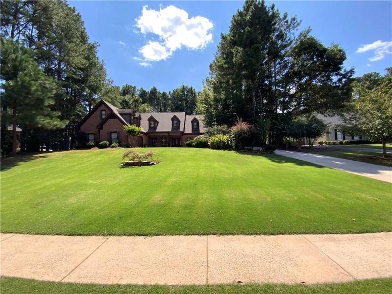 4750 Hamptons DR, Alpharetta, GA 30004