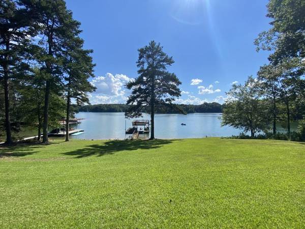 2270 Lake Ranch CT, Gainesville, GA 30506