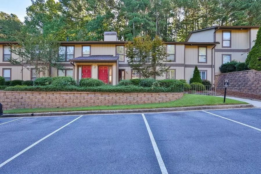 604 Woodcliff DR, Sandy Springs, GA 30350