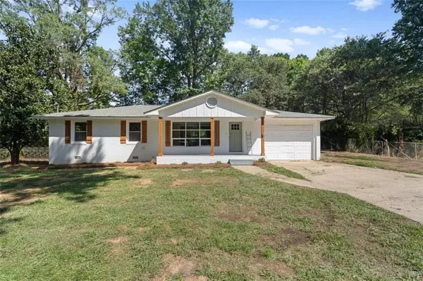 483 Berry RD, Cedartown, GA 30125
