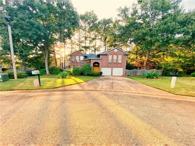 1921 Hunters Glen CV, Lawrenceville, GA 30044