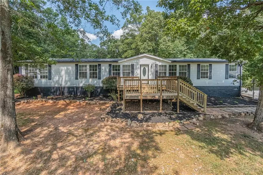 237 Drew LN, Athens, GA 30607