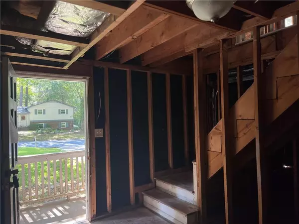 Marietta, GA 30008,3346 Heatherwood LN SW