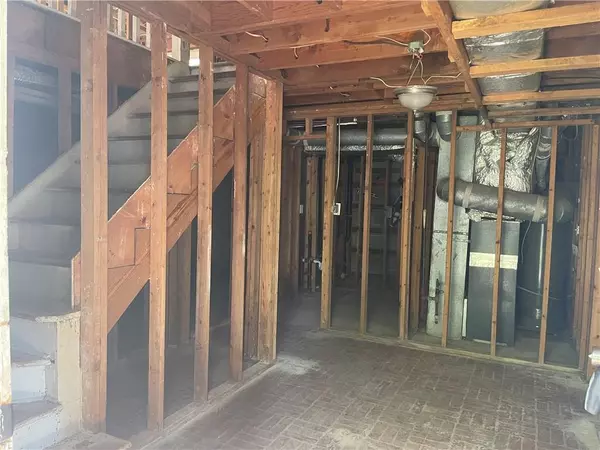 Marietta, GA 30008,3346 Heatherwood LN SW