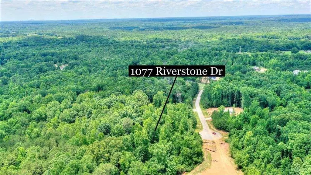 1077 Riverstone DR, Social Circle, GA 30025