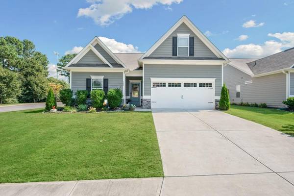 505 Country Ridge DR, Hoschton, GA 30548