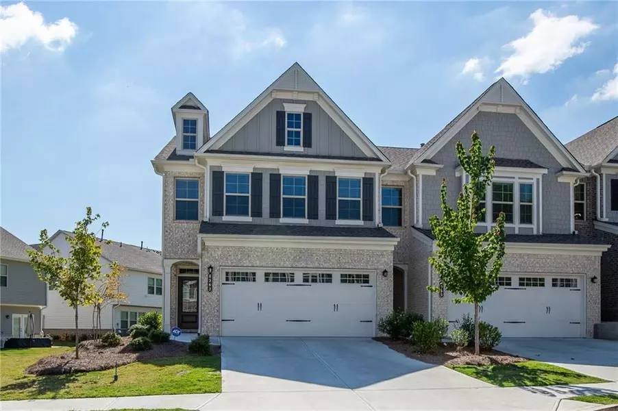 6363 Lanier Harbor LNDG, Buford, GA 30518