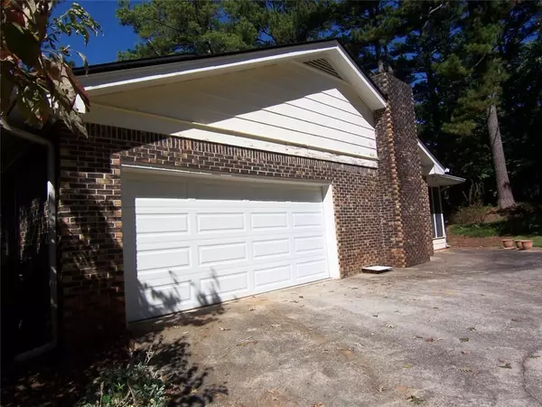 Tucker, GA 30084,3534 MIDVALE RD