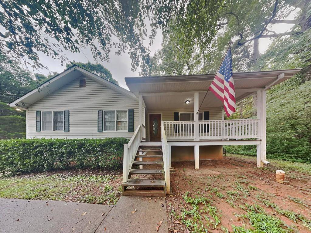 2092 Toonigh RD,  Canton,  GA 30115