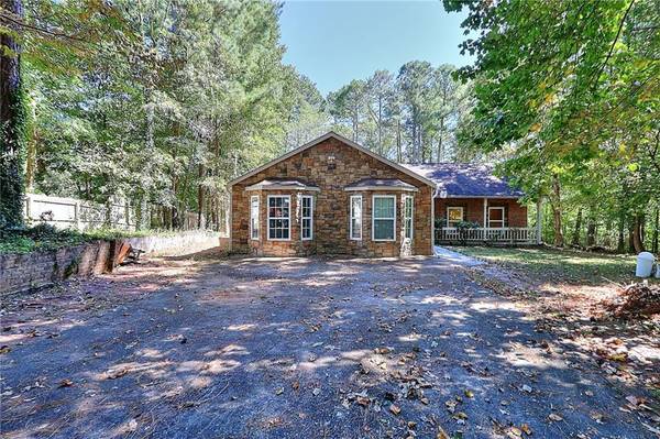 1124 Canvas Back DR, Woodstock, GA 30189