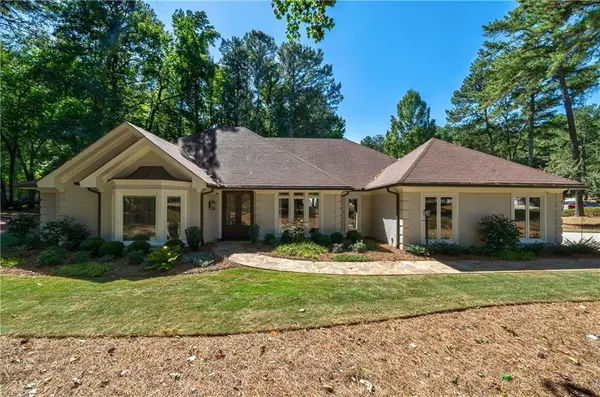 205 Lake Pines Pointe, Alpharetta, GA 30005