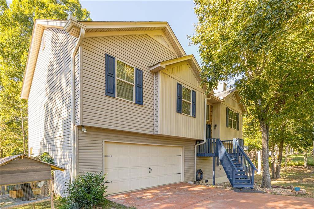 3927 Fraser CIR, Gainesville, GA 30506