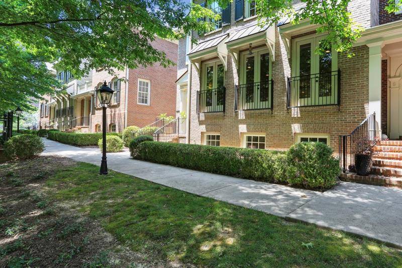 3585 Roxboro RD #9, Atlanta, GA 30326