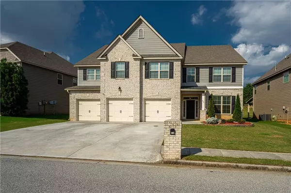 Loganville, GA 30052,512 Georgia CIR