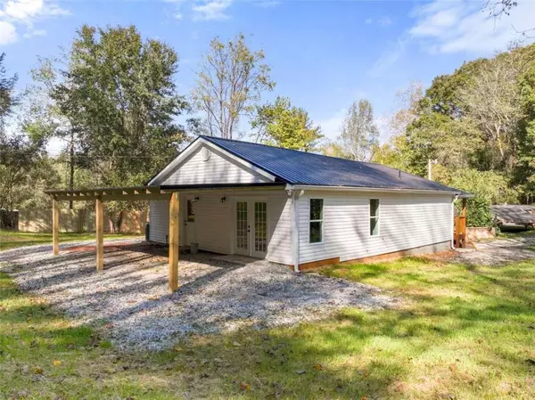 32 Archer WAY, Dahlonega, GA 30533