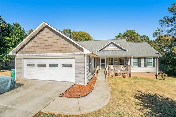 14 ZACKERY CIR, Lavonia, GA 30553