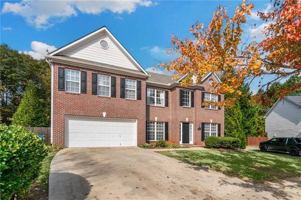 5280 Village View LN, Stone Mountain, GA 30087