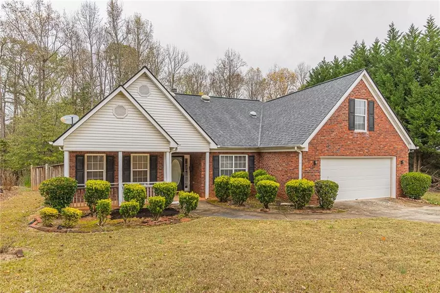 215 Pebble Brooke PASS, Covington, GA 30016