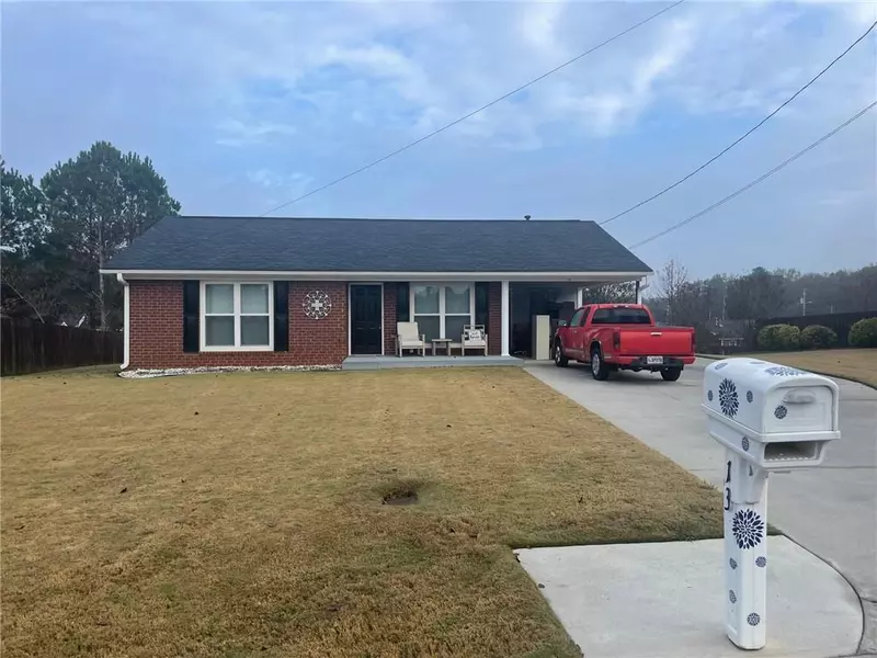 13 E Tara LN NW, Rome, GA 30165